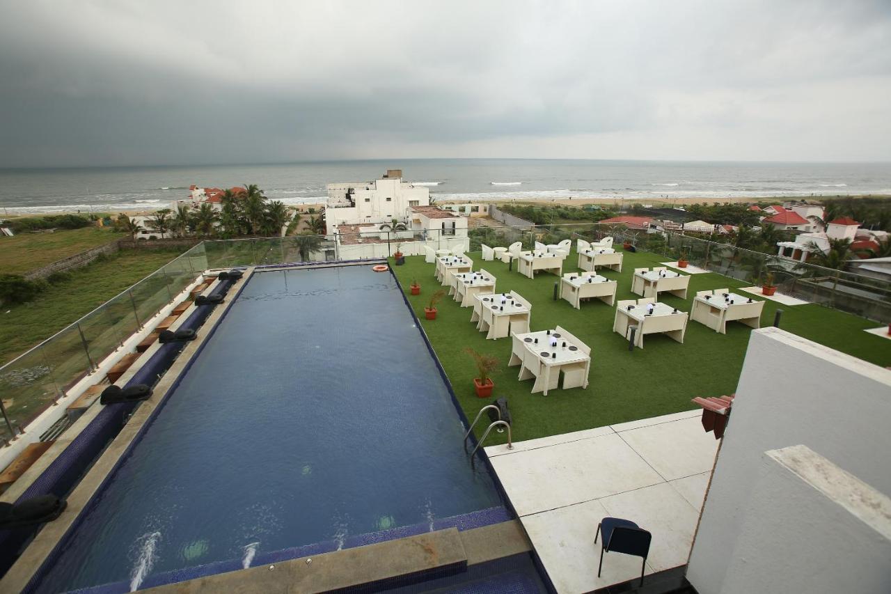 The Bentley Seaside Boutique Hotel Chennai Esterno foto