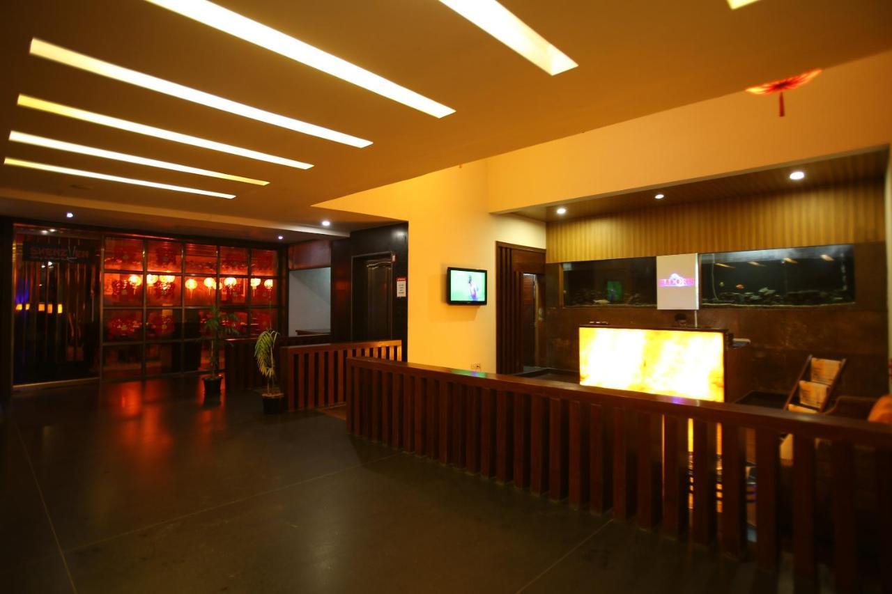 The Bentley Seaside Boutique Hotel Chennai Esterno foto
